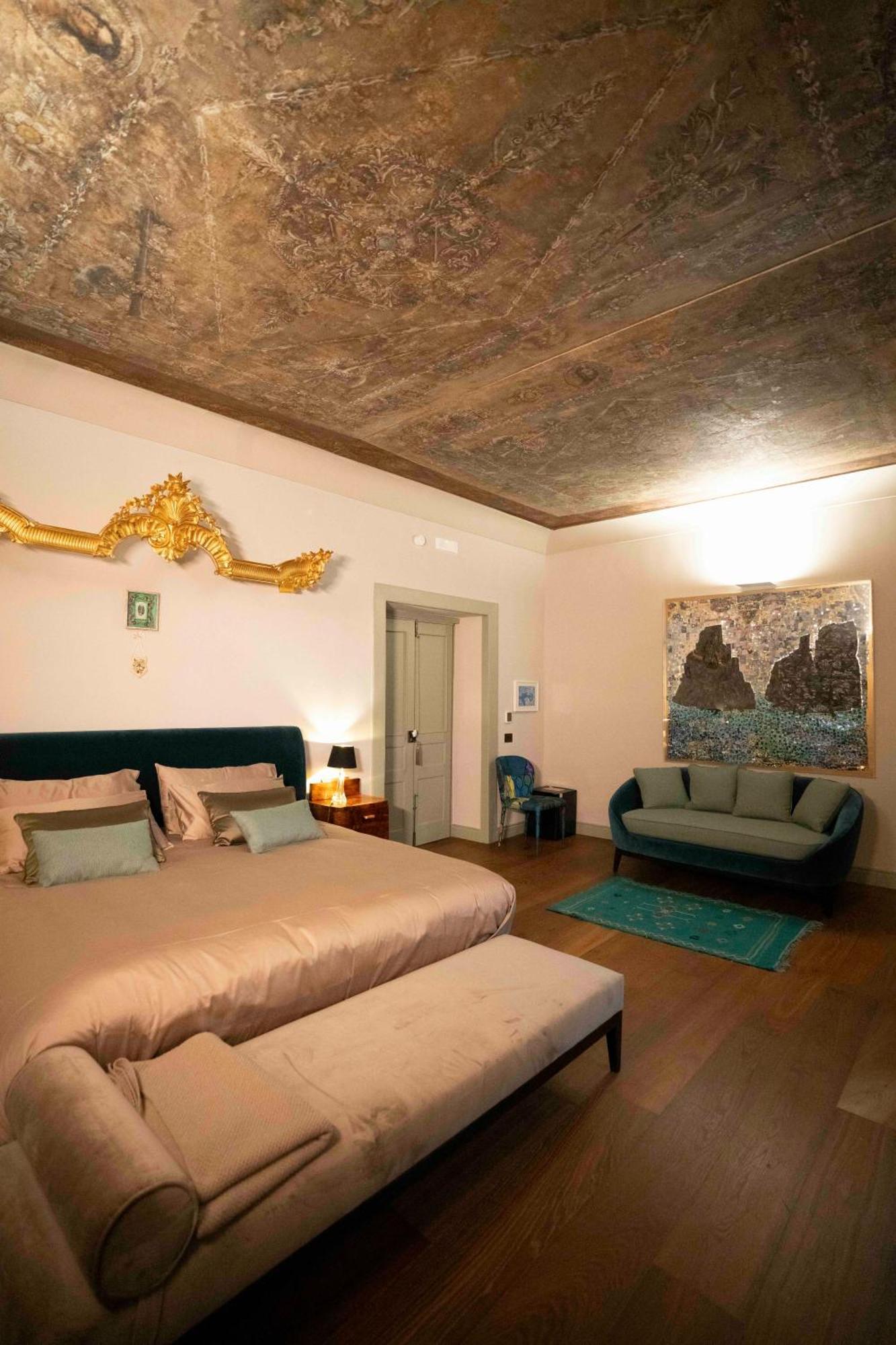 Bed & Breakfast Palazzo Carafa Santangelo Napels